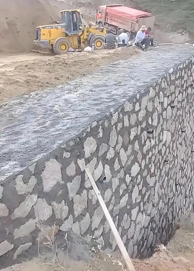 东营垦利区边坡加固
